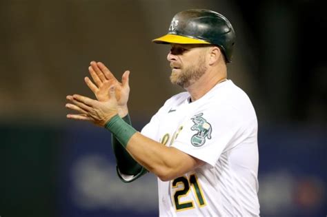 Former A’s, SF Giants fan favorite Stephen Vogt has a new job: Cleveland’s new manager